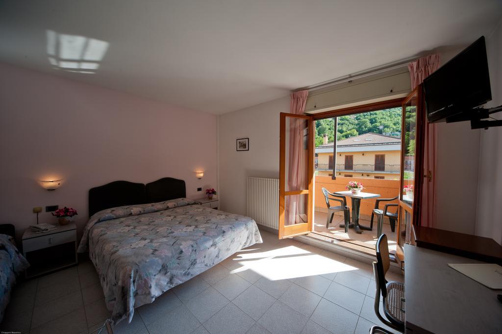Hotel Il Quadrifoglio Cascia Zimmer foto
